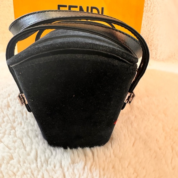 FENDI RARE velour FF two way shoulder/crossbody handbag - Picture 3 of 16